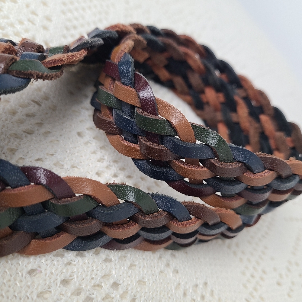 Vintage Multicolor 90s Leather Belt ~ Size Small 36" - Picture 3 of 3